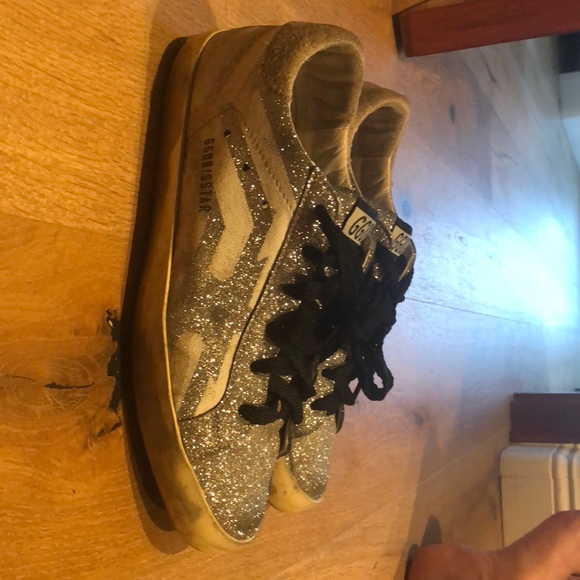 SOLD Golden Goose Deluxe Brand women’s sneakers - Picture 2 of 4